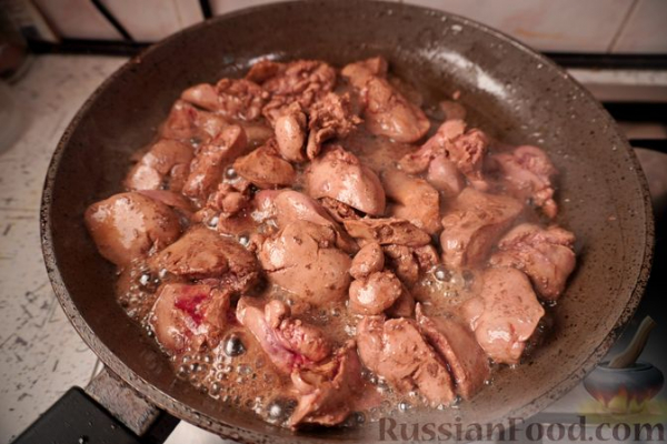 Пёркёльт из куриной печени