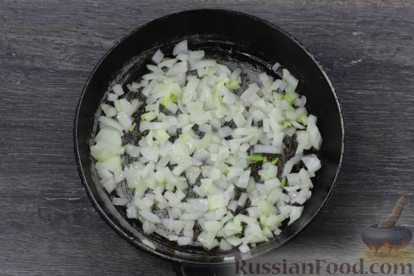 Суп с чечевицей, фрикадельками и овощами