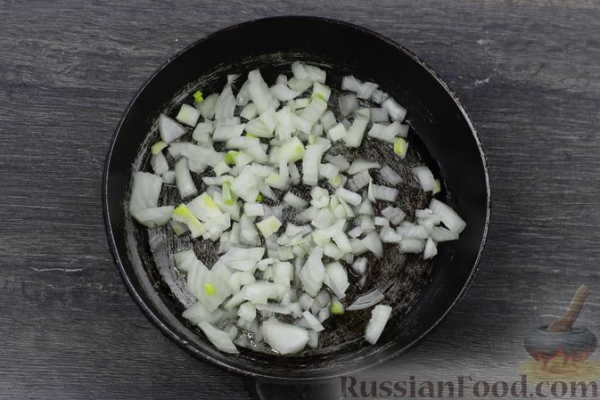 Суп с чечевицей, фрикадельками и овощами
