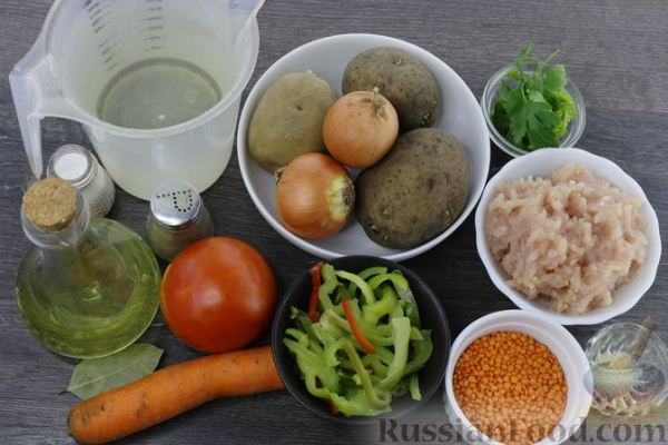 Суп с чечевицей, фрикадельками и овощами