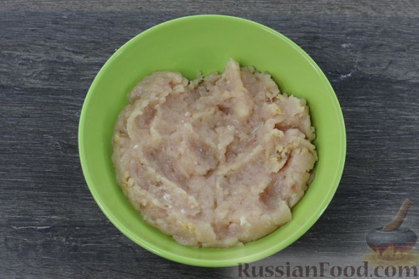 Суп с чечевицей, фрикадельками и овощами