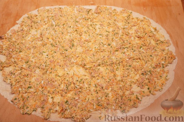 Закусочный рулет из лаваша "Мимоза"