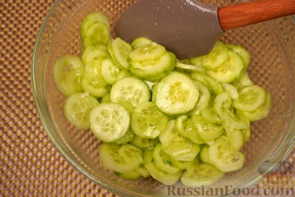 Венгерский салат из огурцов