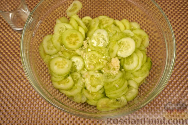 Венгерский салат из огурцов