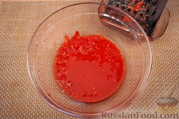 Жареный карп с томатно-грибным соусом