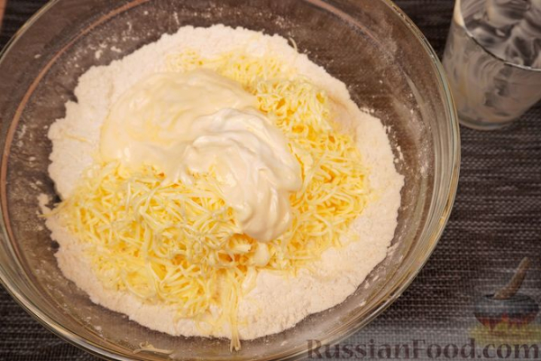 Пирог с творогом и абрикосами