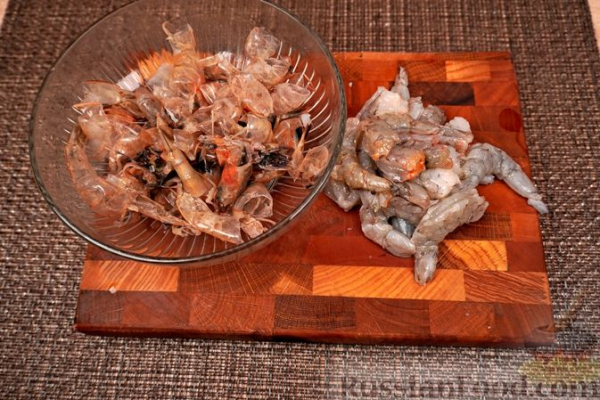 Садж с морепродуктами и овощами