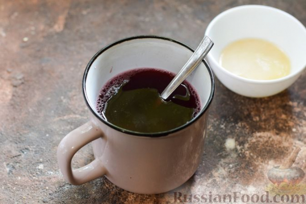 Сметанное желе с черешней и вишнёвым соком