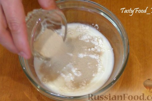 Кружевной пасхальный кулич "Краффин"