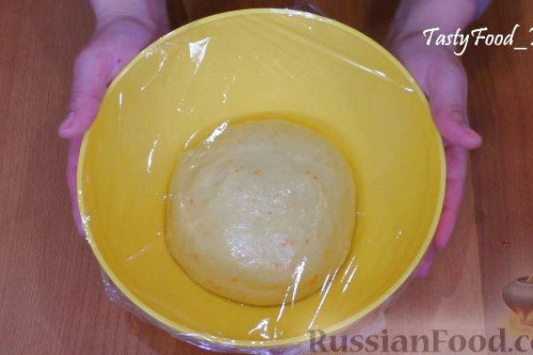 Кружевной пасхальный кулич "Краффин"