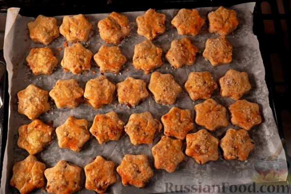 Луковые крекеры на пиве