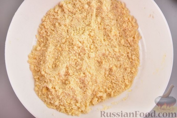 Насыпной пирог с ежевикой