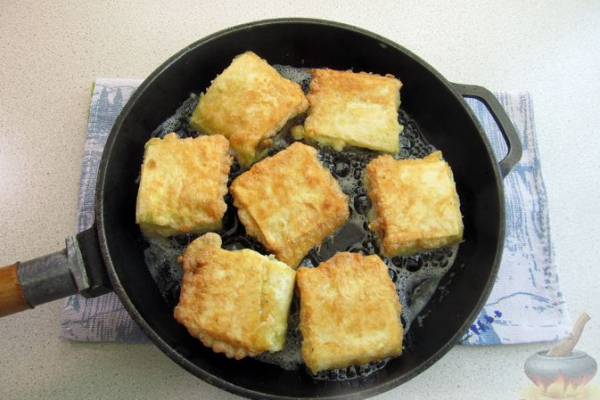 Рулетики из лаваша, с баклажанами и сыром