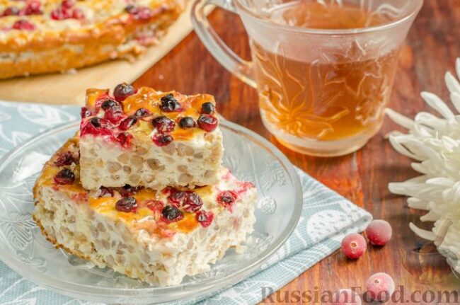 Творожная запеканка с гречкой и клюквой (без муки) Творожная запеканка с гречкой и клюквой (без муки)