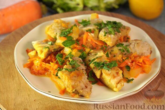 Хек с ананасом и морковью Хек с ананасом и морковью
