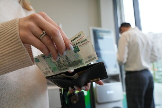 В Госдуме пояснили закон о снятии наличных: детали