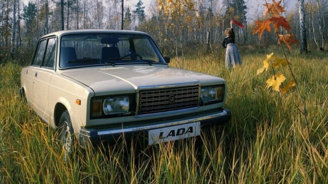 Продажи подержанных автомобилей в России выросли на 12 процентов за месяц