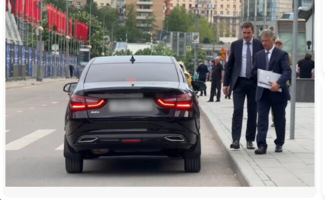 Глава АвтоВАЗа пересел с Mercedes на Lada Aura